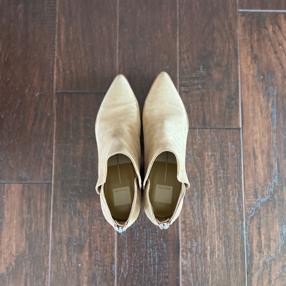 Dolce Vita Tan Ankle Boots - Picture 3 of 4